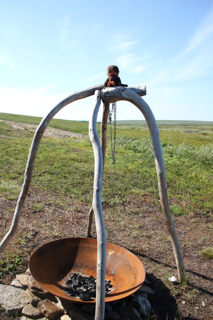 Feuerstelle mit Minou