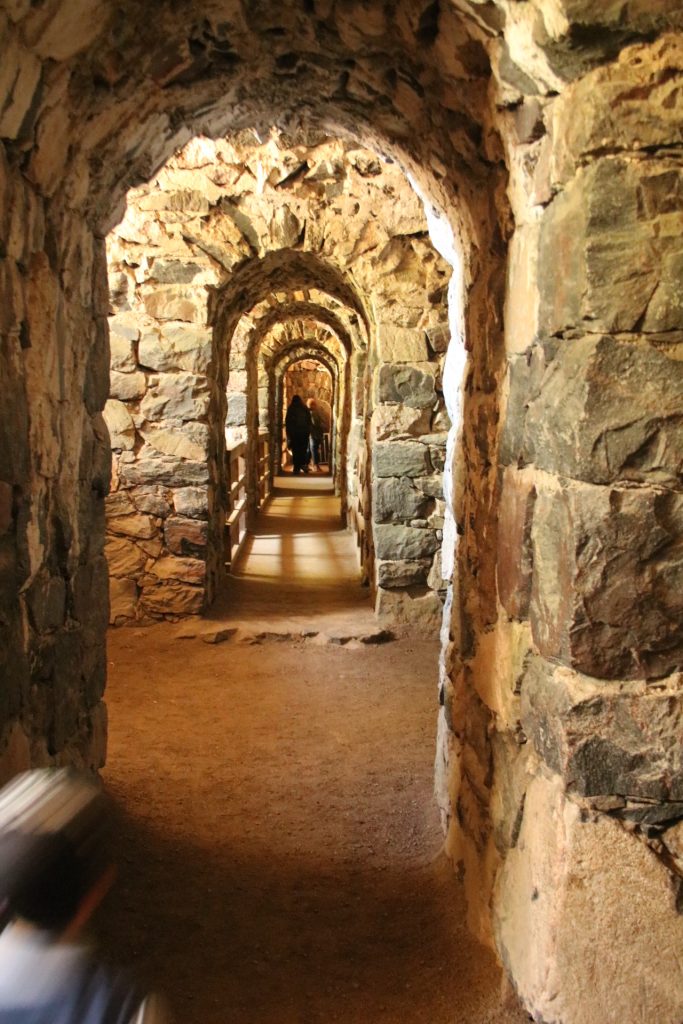 Unterirdische Tunnel auf Soumenlinna oder Sveaborg