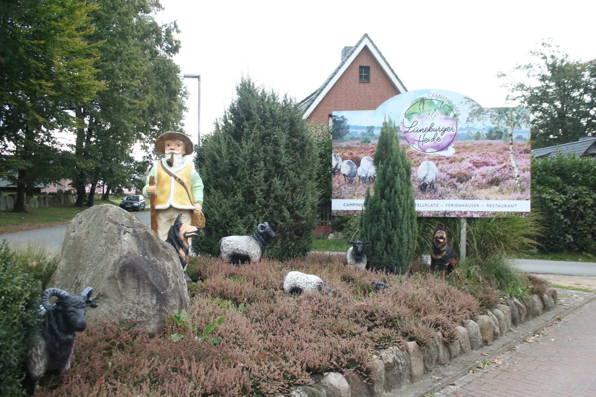 Eingang zum Campingplatz in der Lüneburger Heide